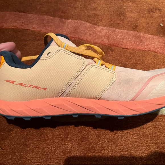 ALTRA Women's Superior 5 Trail Running Shoes, Dusty Pink - 9 US, USED - Picture 6 of 11
